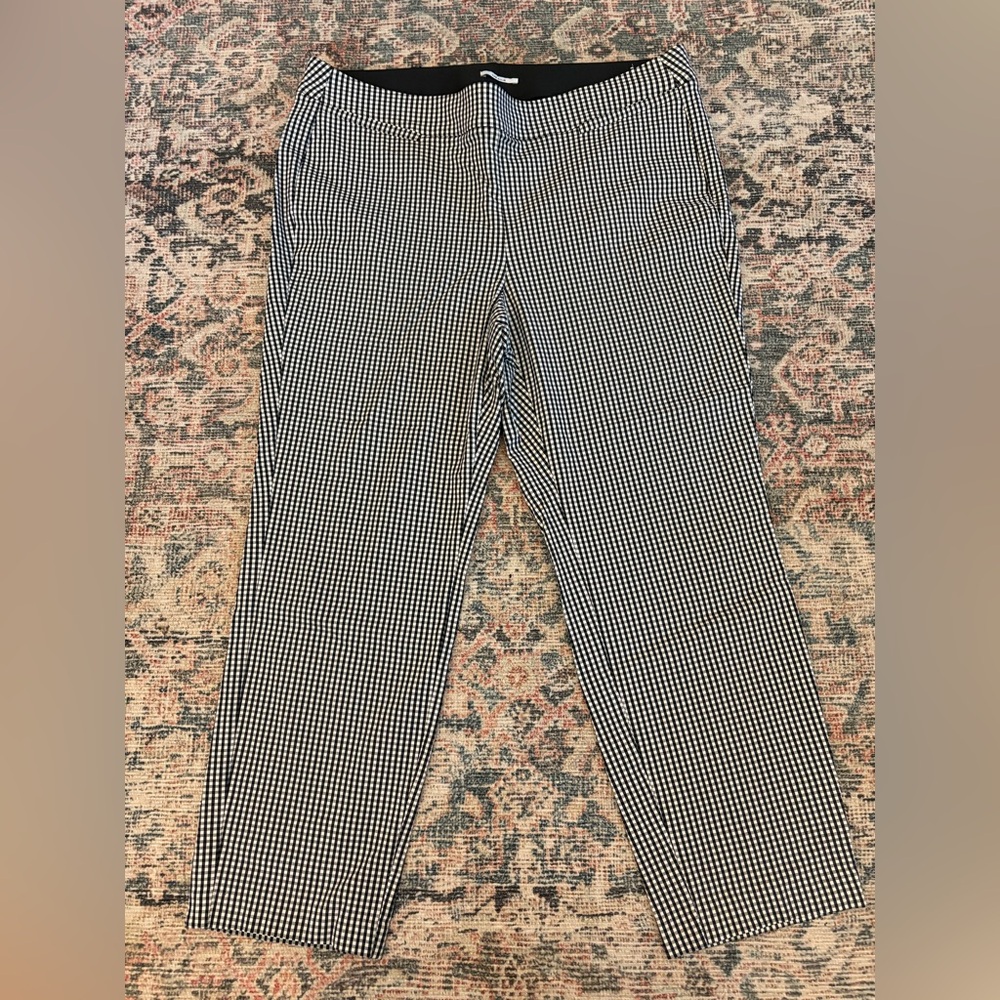 Lane Bryant Black and White Houndstooth Cropped Pants